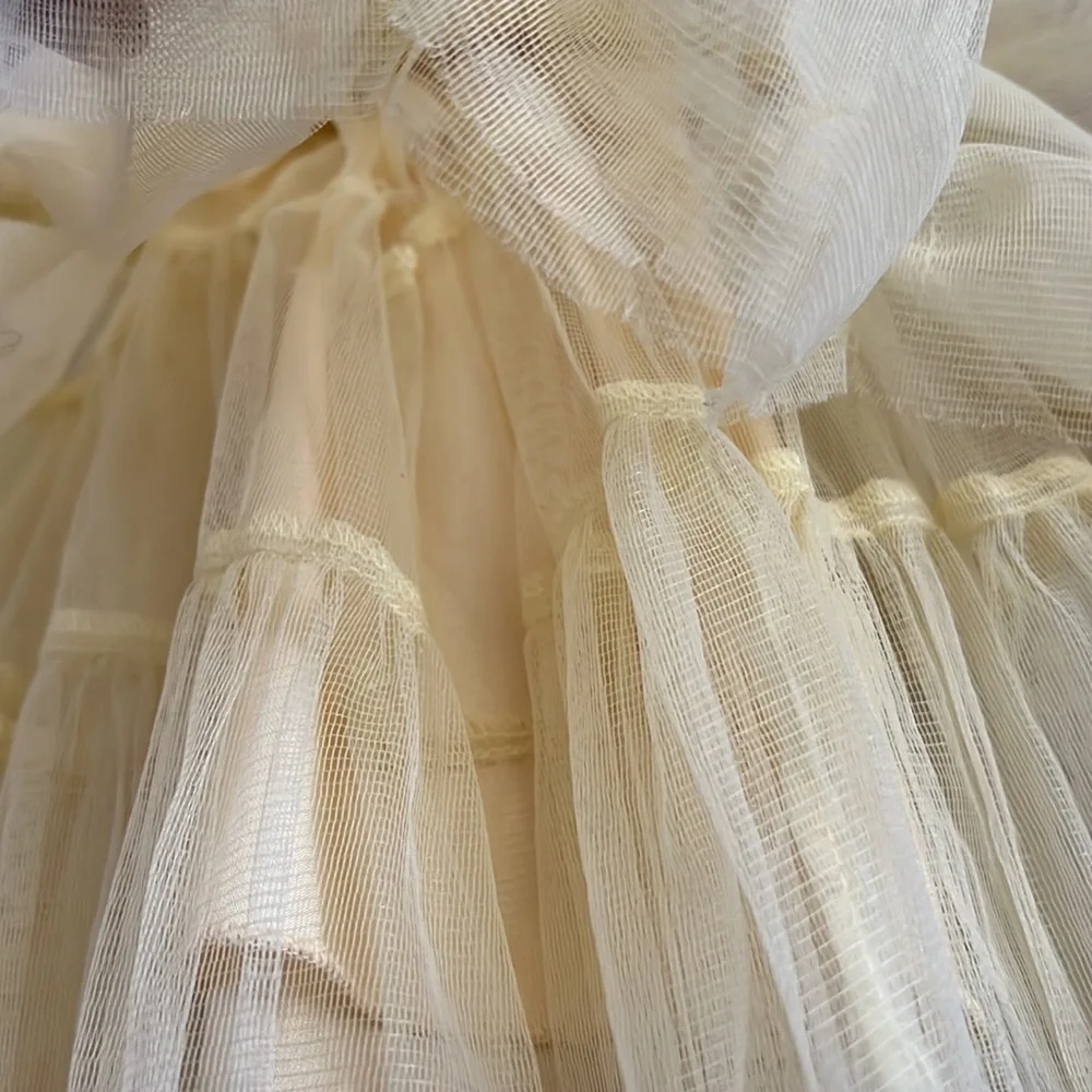 Beautiful Ooh! La, La! Couture yellow dress - size 3T - Picture 9 of 9